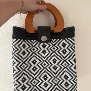 Black & White Woven Tote with Wooden Handles